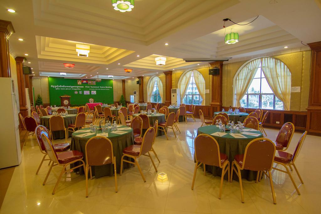 Golden Sea Hotel Sihanoukville Bagian luar foto