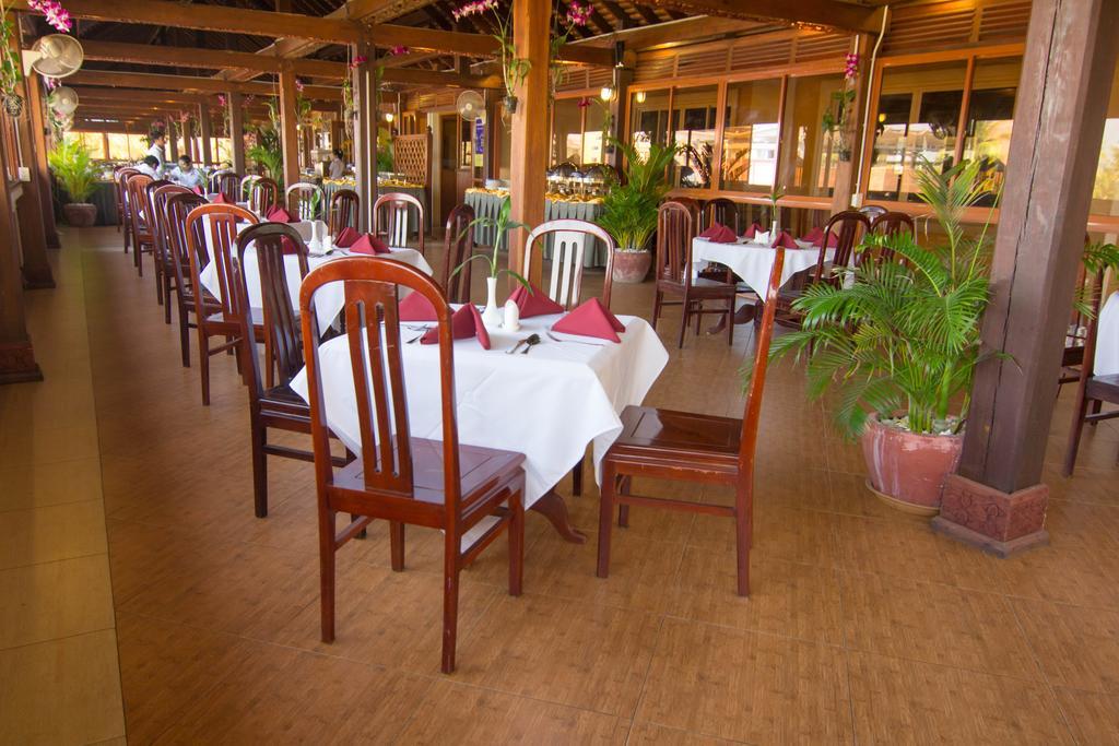 Golden Sea Hotel Sihanoukville Bagian luar foto