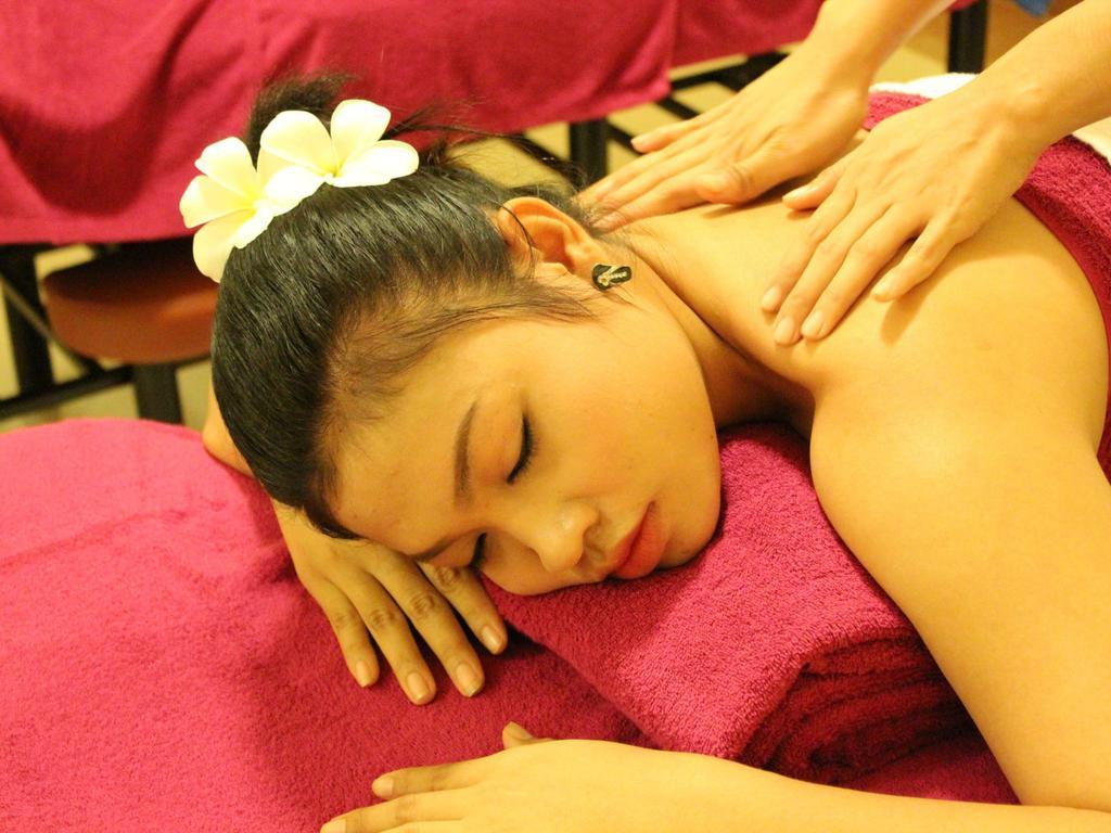 Golden Sea Hotel Sihanoukville Bagian luar foto